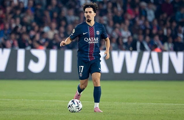 Angers phơi bày vấn đề thể lực của PSG