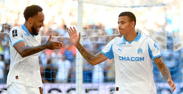 Aubameyang lập cú đúp, Greenwood góp công giúp Marseille vùi dập Paris FC 5-2