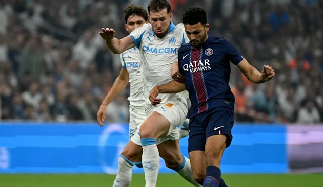 Benatia kỳ vọng Marseille duy trì phong độ sau chiến thắng trước PSG