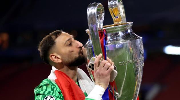 Donnarumma chuyển đến Man City: Liệu anh có thay thế được Ederson?