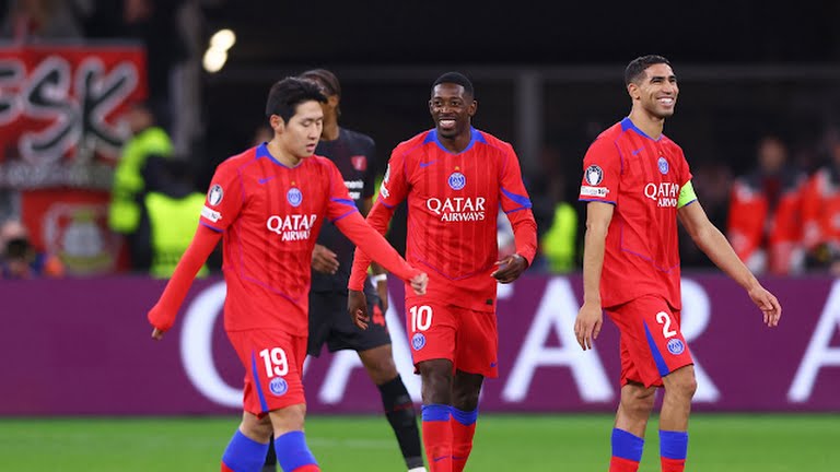 Màn tái xuất rực rỡ của Quả bóng vàng Dembele