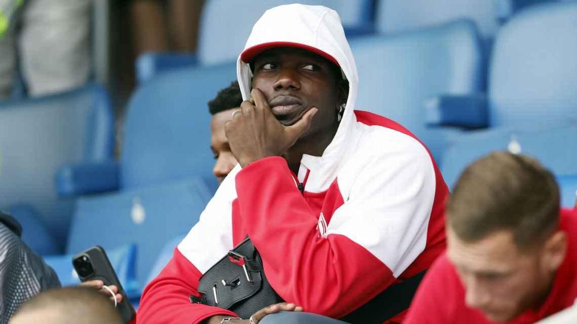 Pogba có được ra sân trước Man City?