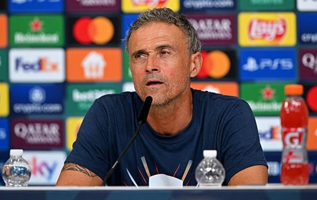 PSG giành Siêu cúp châu Âu, Luis Enrique gửi lời cảnh báo cho các học trò