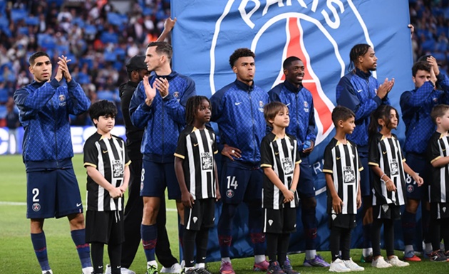 Quả bóng vàng và Marseille: PSG đối mặt với quyết định khó khăn