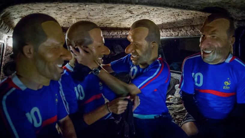 Zidane, Baggio, Eusebio: Những huyền thoại bóng đá bất tử trong âm nhạc