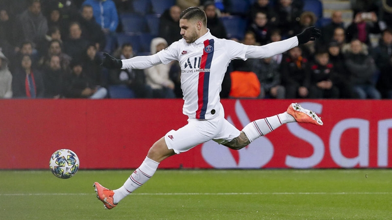 17 trận/13 bàn, “vua đệm bóng” PSG hứng chí khiêu khích cả châu Âu