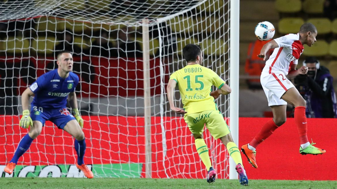 30 năm, Ligue 1 mới có người như Kylian Mbappe