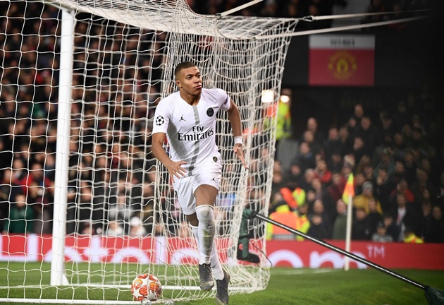 9 cái nhất của Ligue 1 năm 2019: Neymar mất tích, ‘máy qua người’ ảo hơn Messi