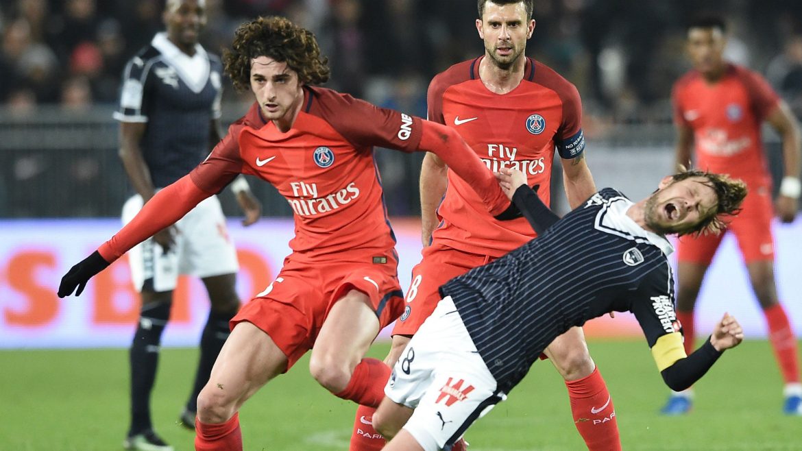 Adrien Rabiot mang tin mừng cho Arsenal, Real Madrid