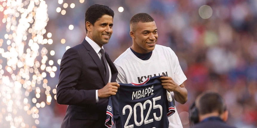 Ai làm hư Mbappe?