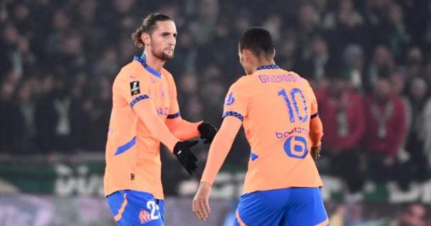 Áp sát ngôi đầu của PSG, De Zerbi khen ngợi cầu thủ làm nên khác biệt của Marseille