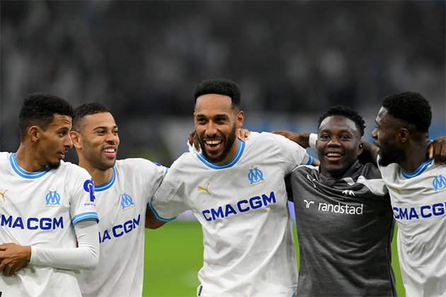 Aubameyang tự tin hơn sau khi lập hat-trick