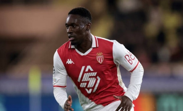 Balogun lỡ cơ hội đối đầu Arsenal vì chấn thương vai nghiêm trọng