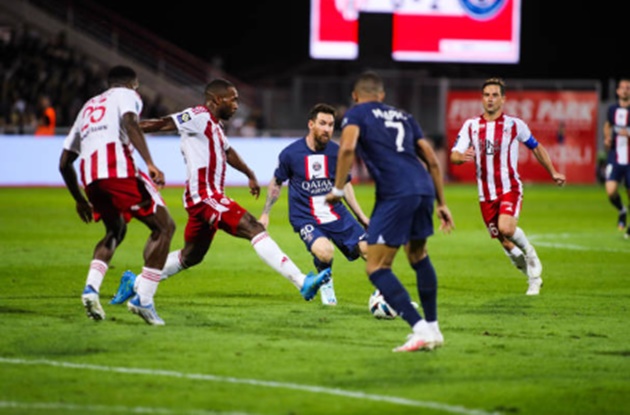 “Bàn thắng phi thường của Messi – Mbappe”