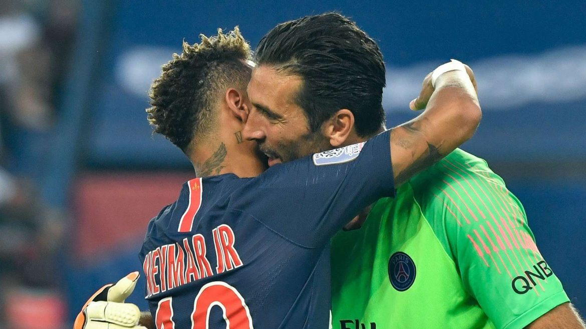 Buffon: “Đúng là tội ác khi Neymar không có QBV”