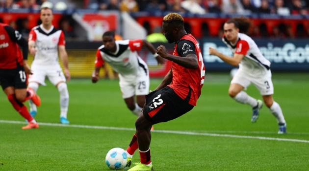 Cập nhật lực lượng Frankfurt vs Leverkusen