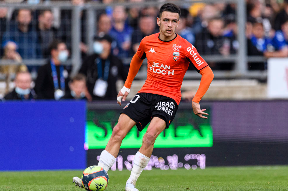 Cầu thủ sáng tạo hơn cả Neymar muốn rời Lorient