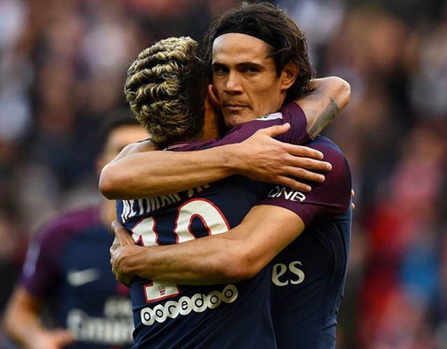 Cavani bất ngờ thừa nhận mâu thuẫn với Neymar