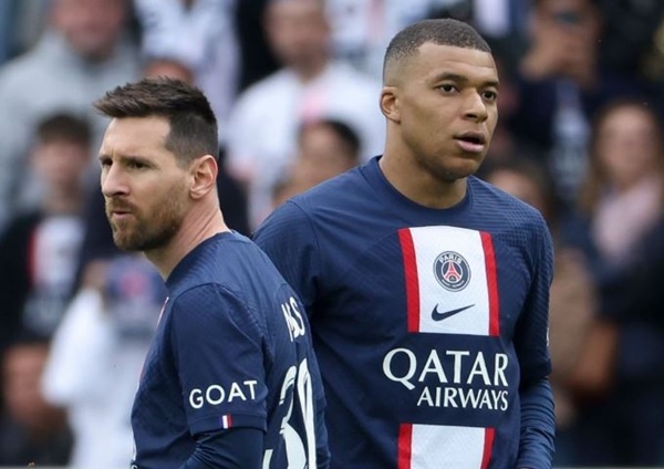 CĐV Barca vui mừng khi Messi bị phạt