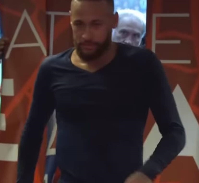 Chỉ 1 hình ảnh, sự tệ hại của Neymar đã được thể hiện