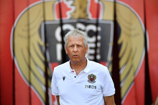 CHÍNH THỨC! Nice sa thải HLV trưởng