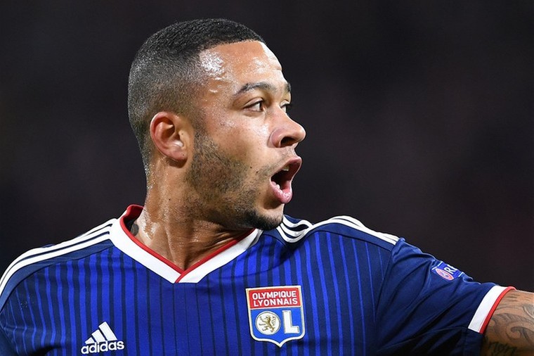 CHOÁNG: Memphis Depay chuẩn bị đeo băng thủ quân Lyon