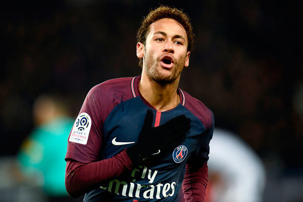 Chủ tịch PSG ‘nắn gân’ Neymar