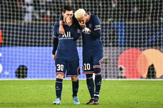 Chủ tịch PSG tuyên bố chắc nịch về Messi