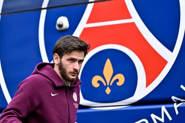 Chuẩn bị đấu Arsenal, PSG ra quyết định quan trọng về Kvaratskhelia