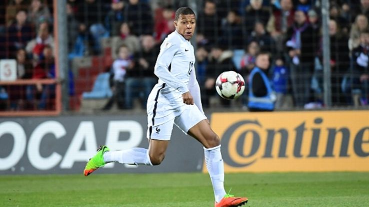 Chuyển nhượng Pháp 26/07: Tương lai nào cho Mbappe?