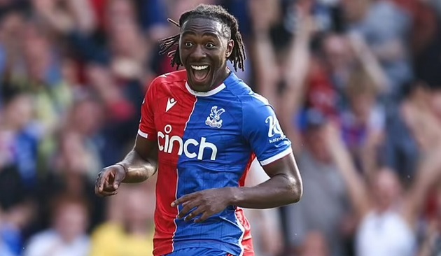 Crystal Palace nguy cơ bị cấm đá cúp châu Âu