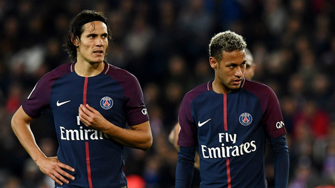 Đại chiến với Neymar, Cavani được PSG hậu thuẫn