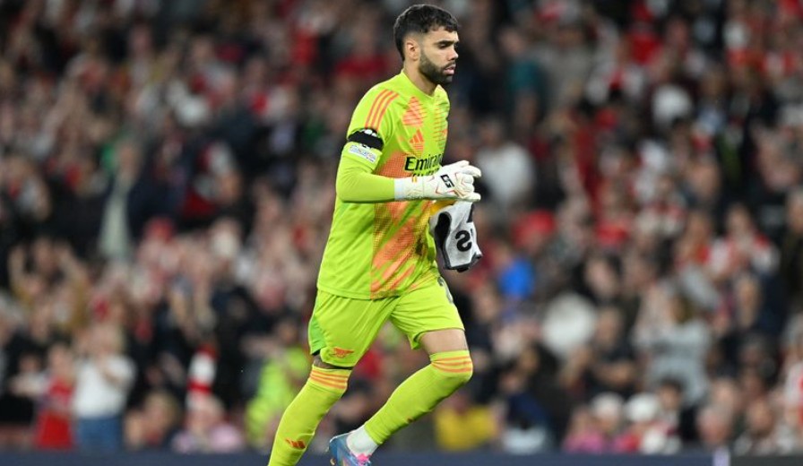 David Raya gửi thông điệp sau khi Arsenal thua PSG