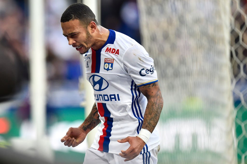 Depay lập kỉ lục tại Lyon sau 33 ngày rời Man United