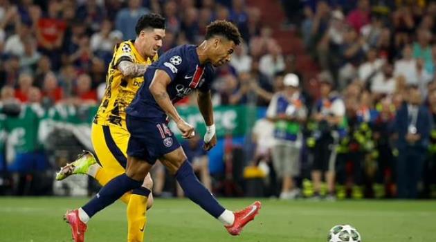 Desire Doue và Lamine Yamal mở ra cuộc đua Quả Bóng Vàng mới