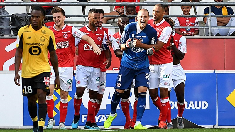 Đội hình tiêu biểu vòng 4 Ligue 1: Không “kẻ đóng thế” Mbappe, Cavani