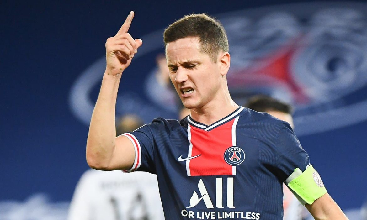 Đội hình tiêu biểu vòng 8 Ligue 1: Cựu sao Man United, nỗi buồn Payet