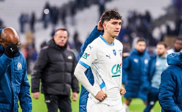 Đội nhà mất điểm đáng tiếc, sao Marseille tố trọng tài xử ép