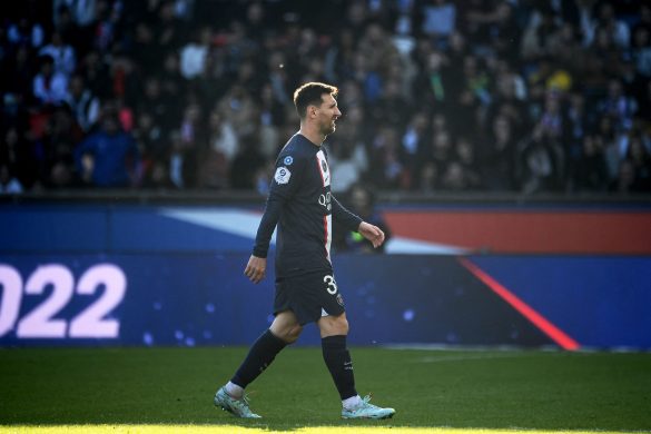 Động thái đầu tiên của Messi sau khi trở lại PSG