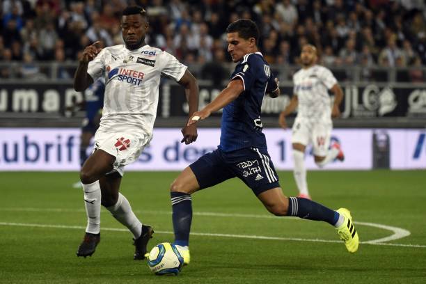 “Đứa con lưu lạc Man Utd” dự bị, Sư tử mất cơ hội chiếm ngôi đầu