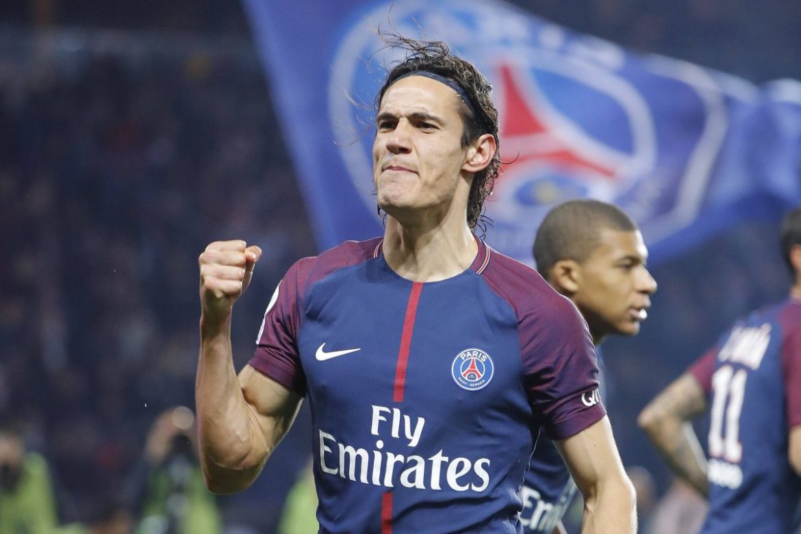 Edinson Cavani: Huyền thoại miệt mài