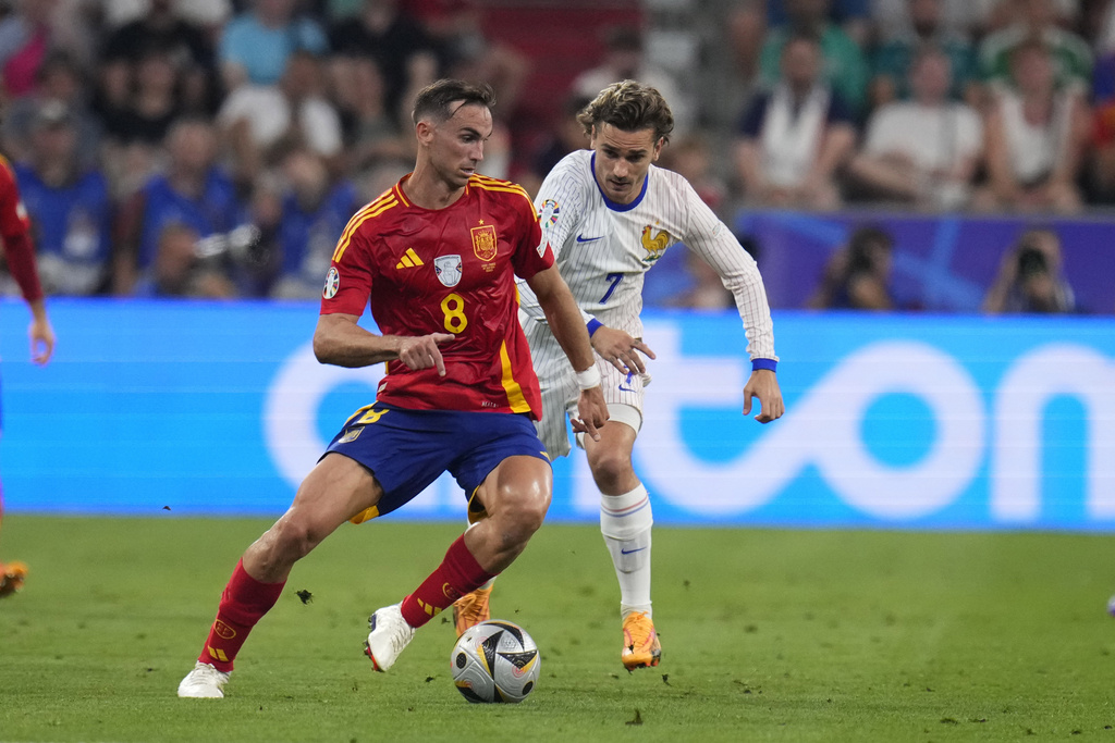 Fabian Ruiz đã là ‘bom tấn’ của PSG