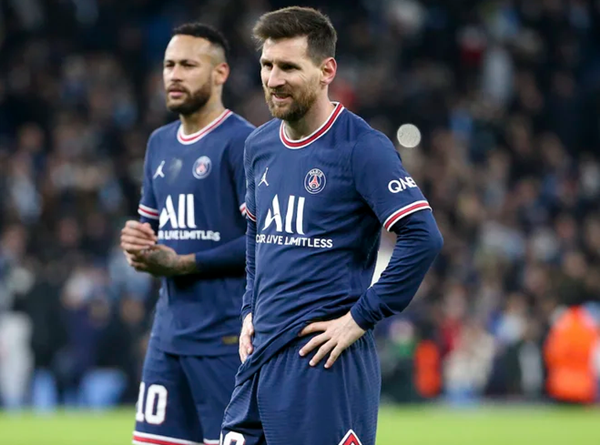 Fabregas: ‘Tốt nhất là CĐV PSG nên biết ơn Messi’