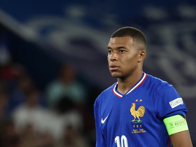 ‘Ghẻ lạnh’ ĐT Pháp, Mbappe hứng chịu cơn thịnh nộ