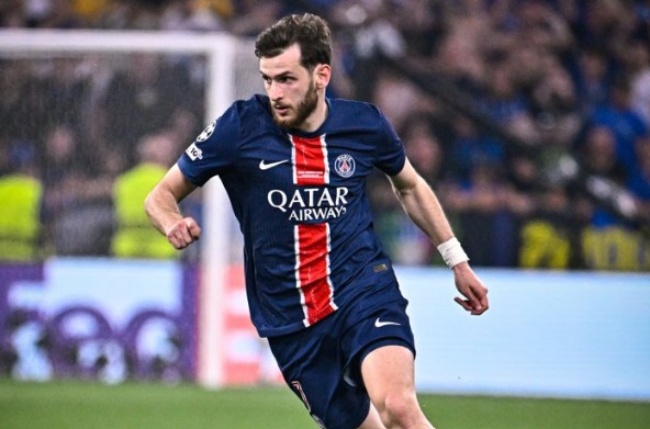 Giành Champions League, Kvaratskhelia khẳng định anh là nhà vô địch Serie A