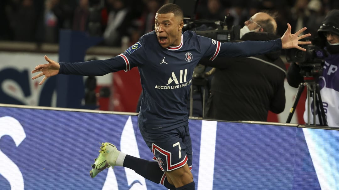 Giữ chân Mbappe, PSG sẵn sàng duyệt chi 100 triệu