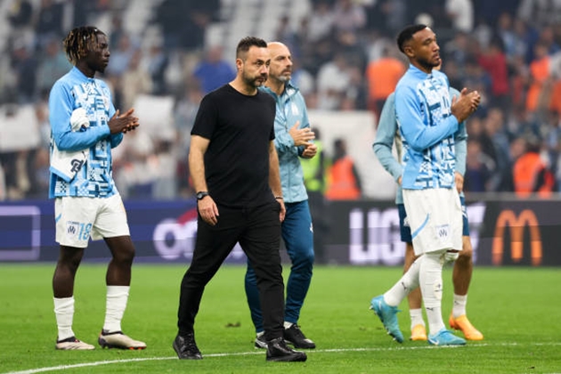 Gục ngã trên sân nhà, De Zerbi thẳng thừng chỉ trích học trò