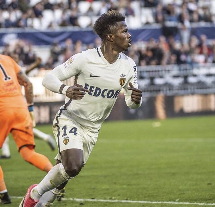 Keita Balde lại ghi bàn, Monaco tiếp tục bám đuổi PSG