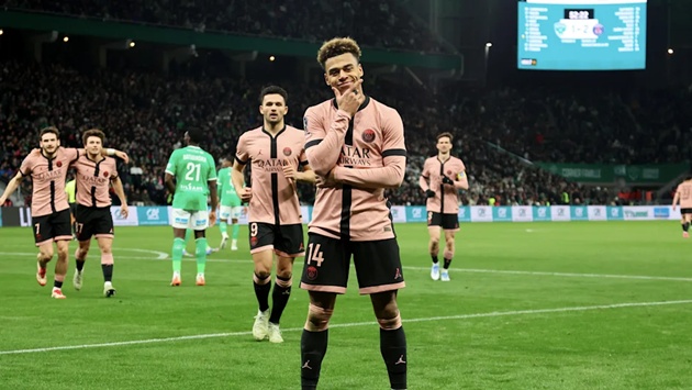 Kém mỗi Lamine Yamal, sao trẻ PSG có mùa giải bùng cháy