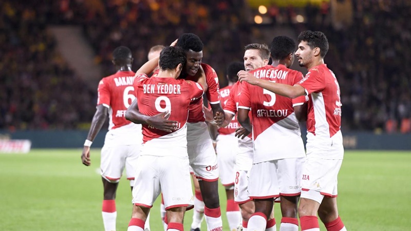 “Khắc tinh”của Man Utd đang lộng hành như thế nào ở nước Pháp?